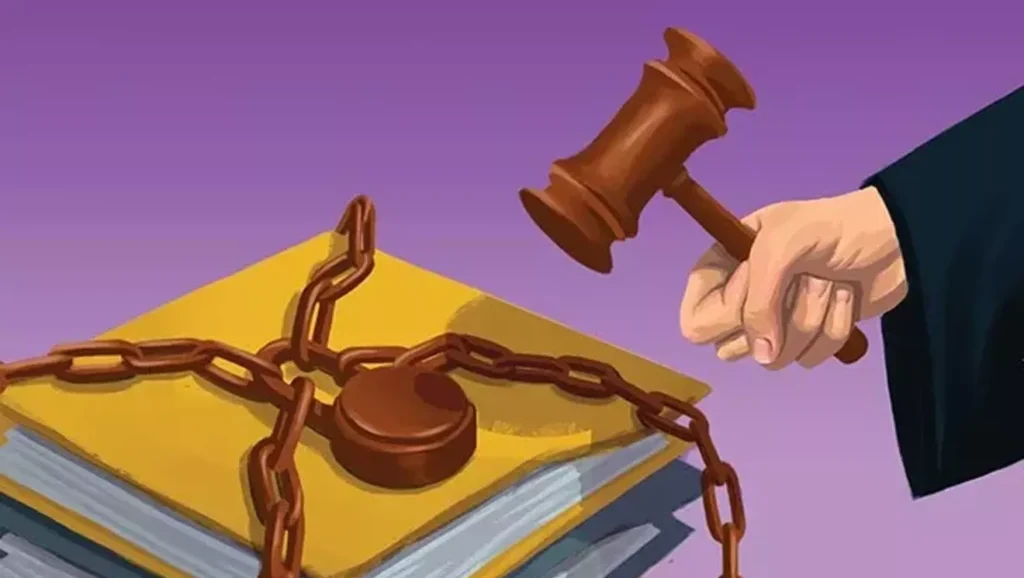 Supreme Court Sides With School District in Records Case