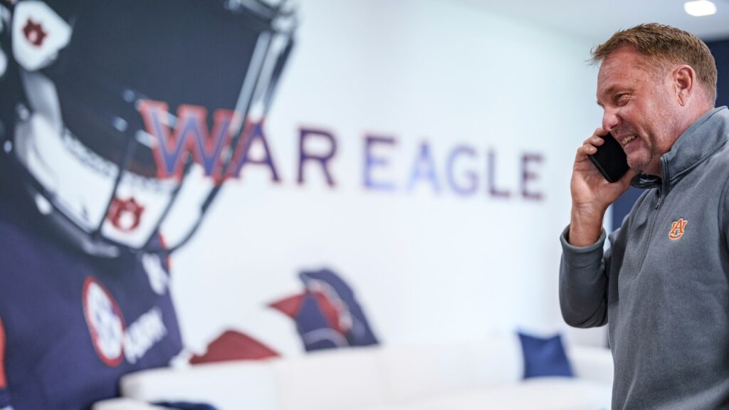 Auburn football gets commitment from 4-star class of 2026 wide receiver