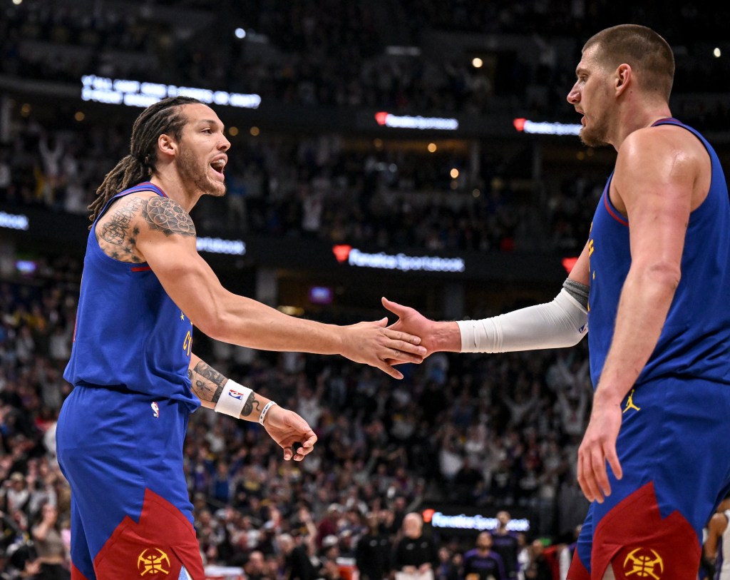 Nikola Jokic makes full-court shot in Nuggets' win over Kings