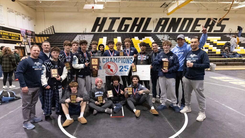 Wayne Valley wins first Passaic County Wrestling Tournament title since 2012