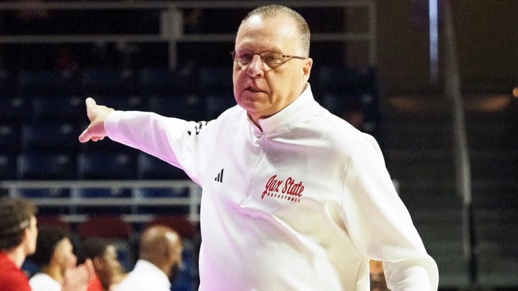 Jax State’s men top New Mexico State to move into tie for Conference USA lead