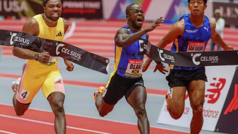 Noah Lyles will defend 60-meter title at New Balance Grand Prix