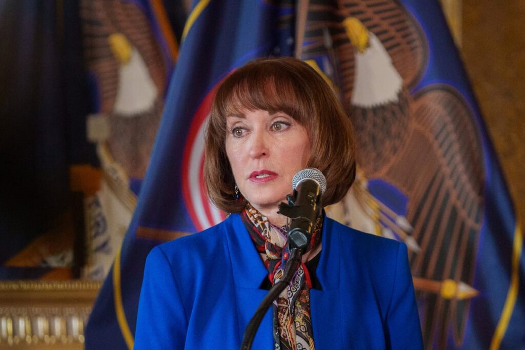 Utah State Superintendent Sydnee Dickson to resign in 'likely surprising' move