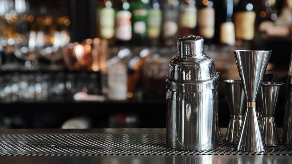 The perfect cocktail shaker sets for a romantic Valentine’s night – Chicago Tribune