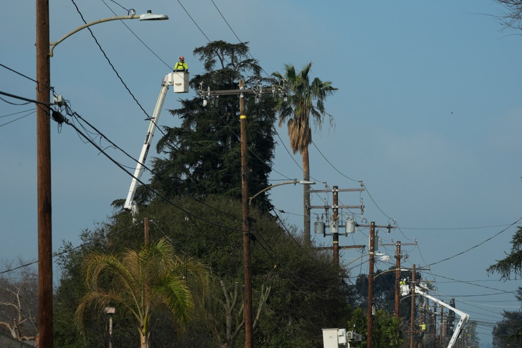 Utility says its equipment likely started Hurst Fire
