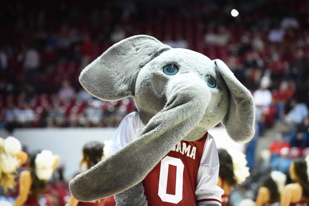 Alabama basketball will host College Gameday for Auburn game