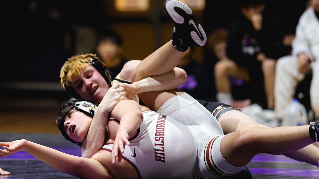 Monroe uses bonus points to inch past Hillsborough in CJ5 semis - Wrestling (PHOTOS)