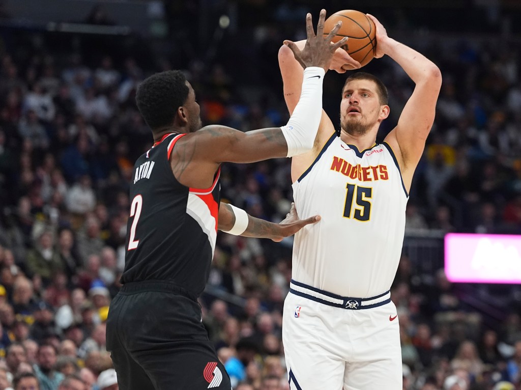 Nikola Jokic scores 40, Nuggets total 146 in rout of Trail Blazers