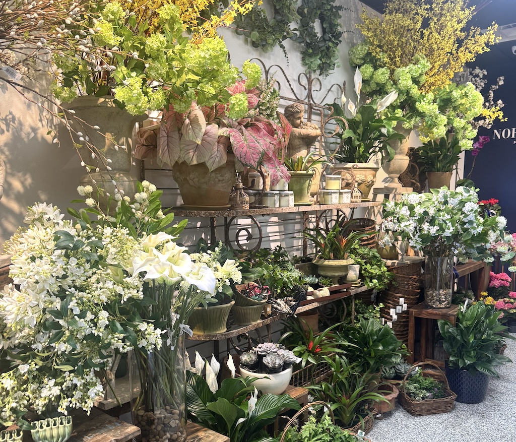 Norwood Day Floral Co. to Host Grand Opening on Thursday