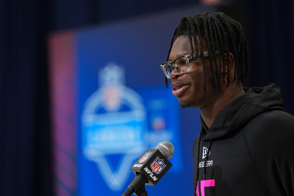 Travis Hunter wants to be 2-way player, No. 1 pick in NFL draft