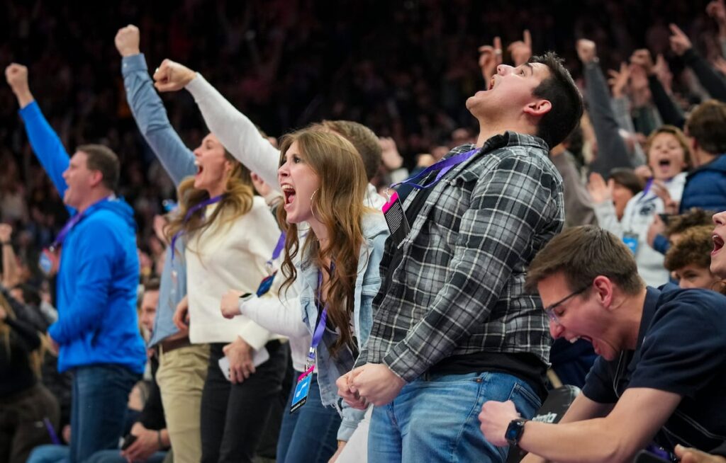 On trade deadline eve, Jazz’s comeback win vs. Warriors shows significant growth
