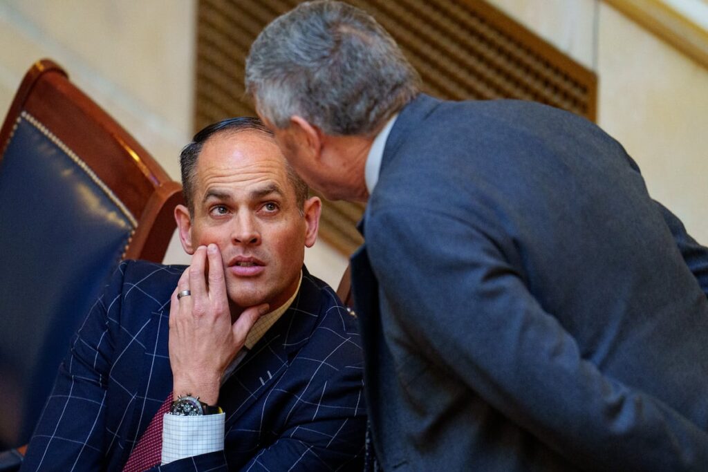 Public opposition doesn’t stop bill to end Utah’s public records comittee