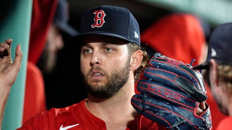 Red Sox' Alex Cora provides updates on Kutter Crawford & more