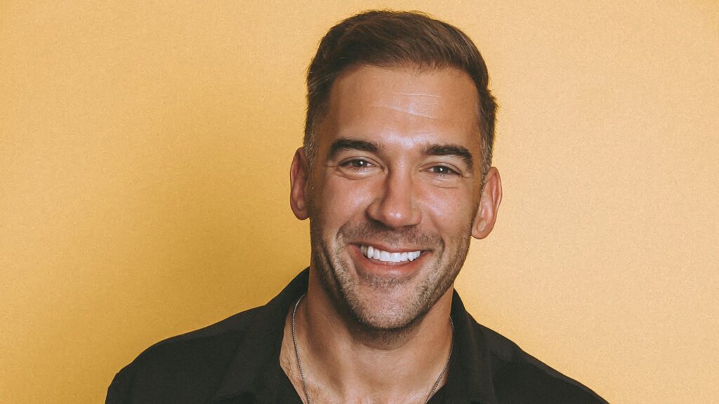 Win Tickets to see Lewis Howes