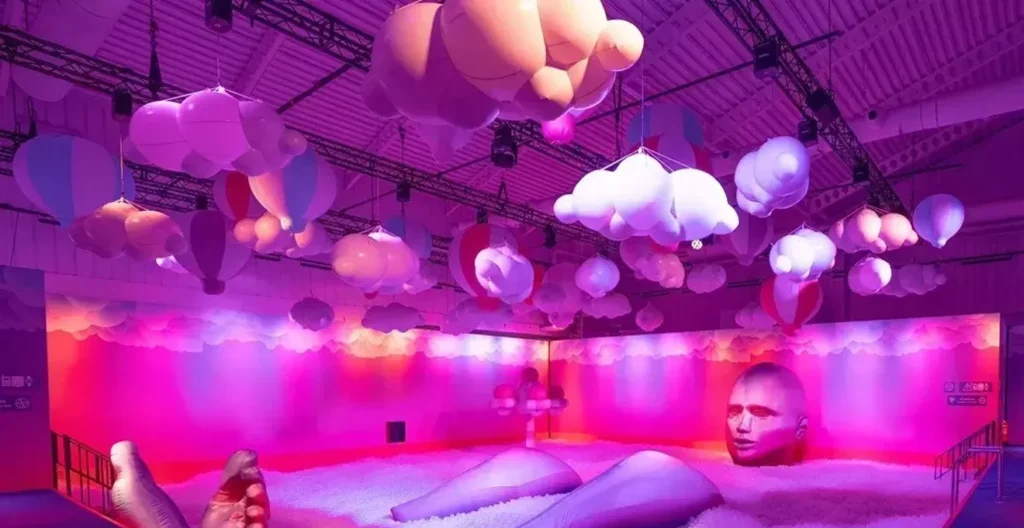 Bubble Planet in Tempe is a fun-for-all-ages immersive experience