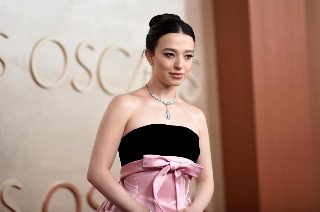 Mikey Madison wins best actress Oscar for ‘Anora’