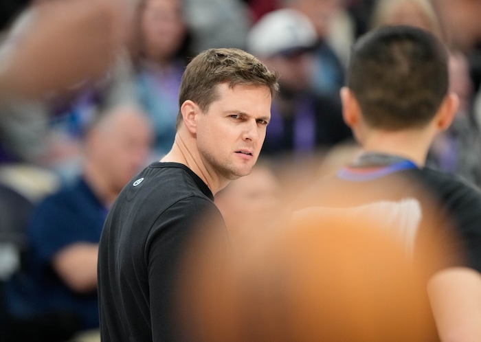 (Francisco Kjolseth  | The Salt Lake Tribune) Jazz coach Will Hardy questions a referee as the Utah Jazz host the Detroit Pistons during an NBA basketball game, Monday, March 3, 2025.