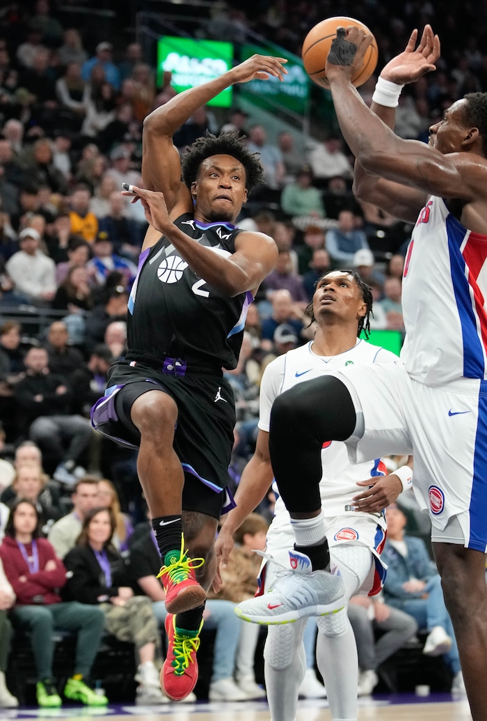 (Francisco Kjolseth  | The Salt Lake Tribune) Utah Jazz guard Collin Sexton (2) makes a pass as the Utah Jazz host the Detroit Pistons during an NBA basketball game, Monday, March 3, 2025.