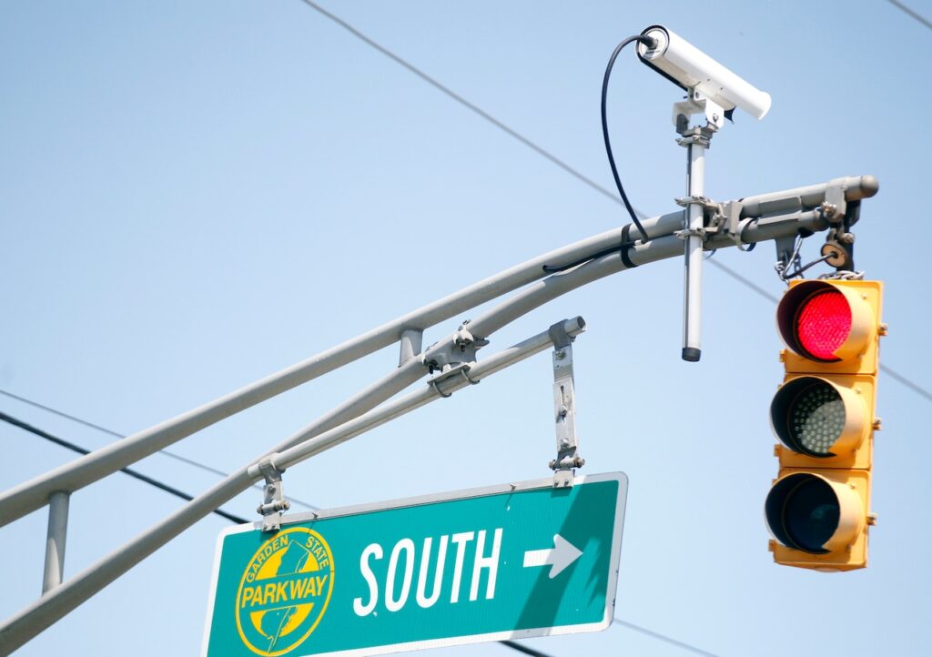 22-year-old dies when vehicle strikes trees off Parkway, cops say