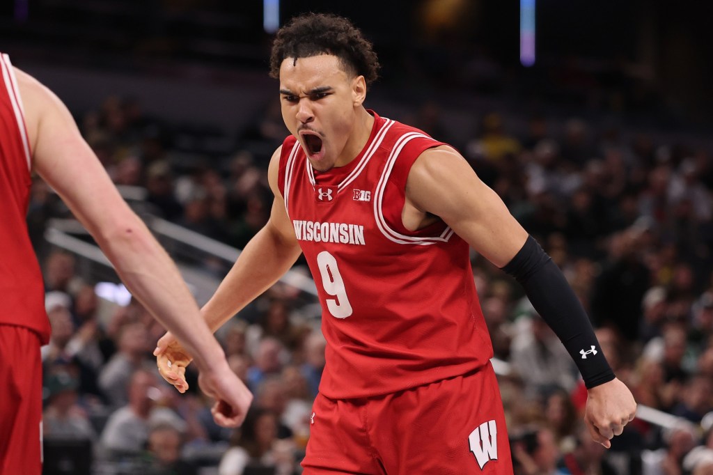 Wisconsin tops Michigan State for final berth