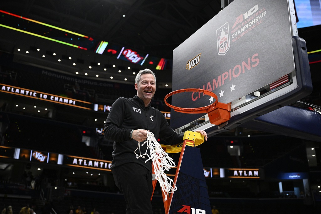 Ryan Odom a natural fit as UVA's basketball coach