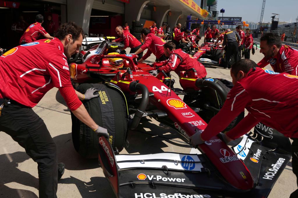 Ferrari promete corregir ‘errores’ tras descalificaciones de Hamilton y Leclerc – Chicago Tribune