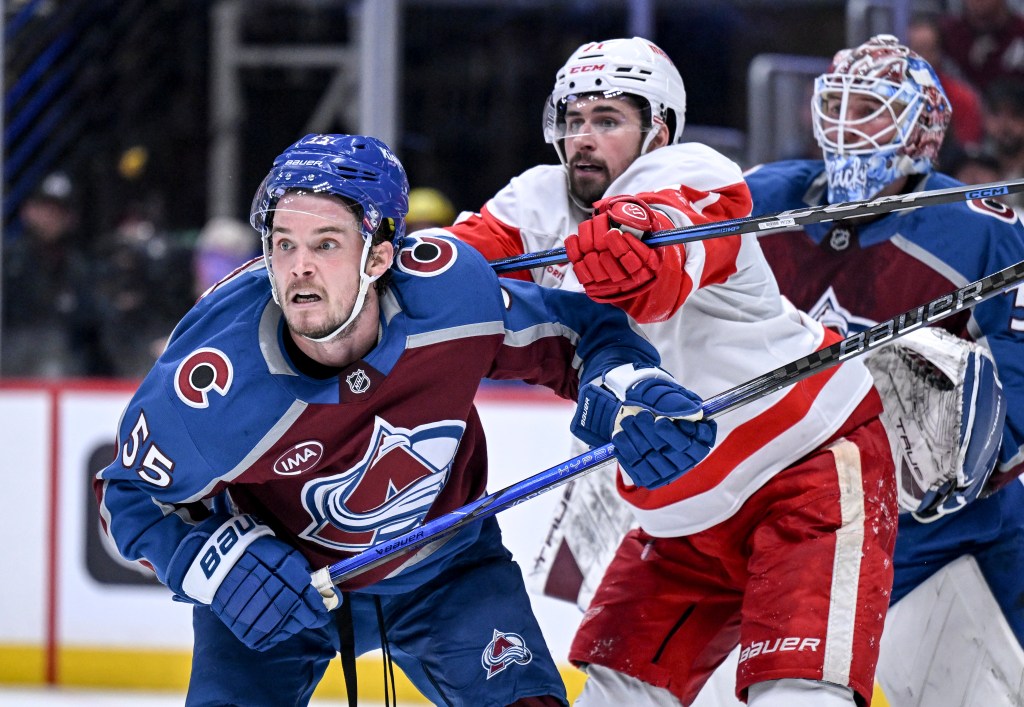 Avalanche's Ryan Lindgren fitting in well, forging his own path