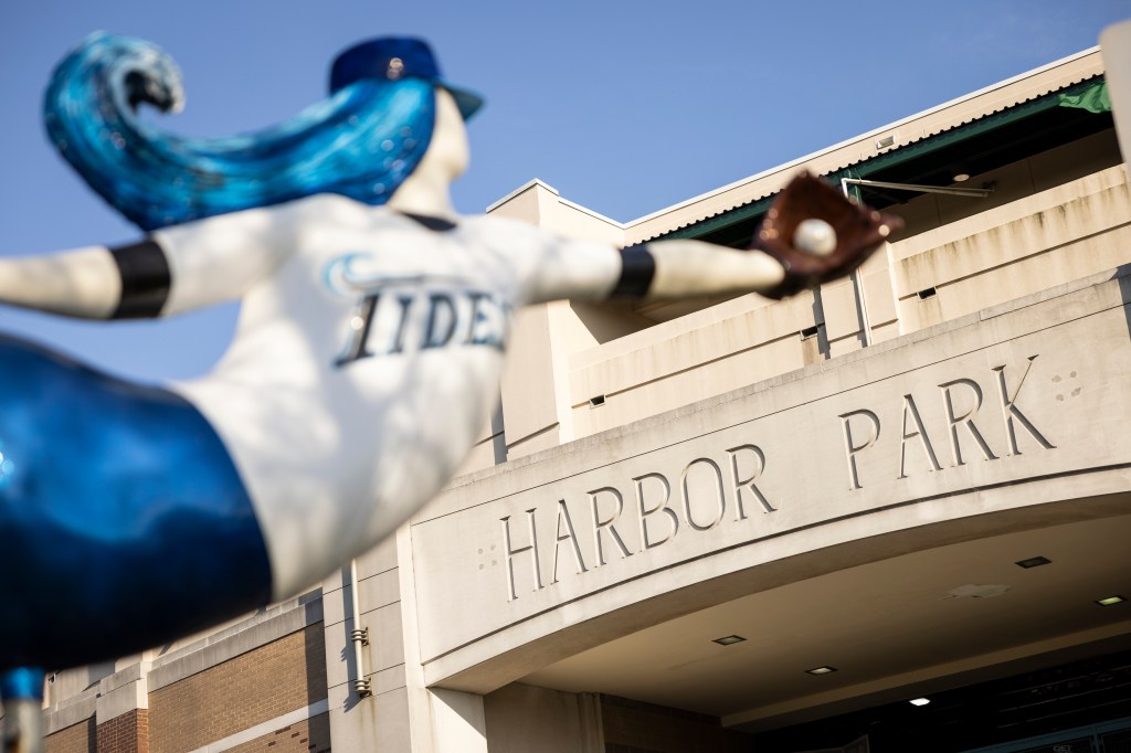Photos: Tides face Durham Bulls on opening day