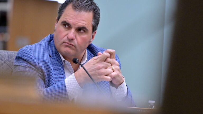 Everett is going to investigate every payment made to its mayor since 2016