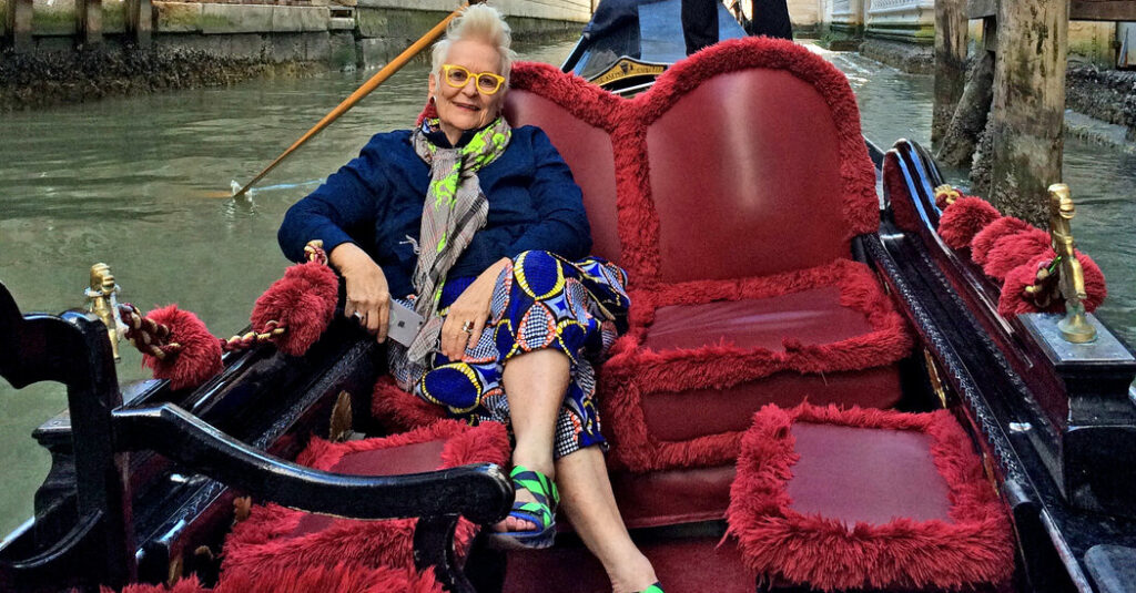 Gai Gherardi, Who Made Eyeglass Frames Fashion Statements, Dies at 78