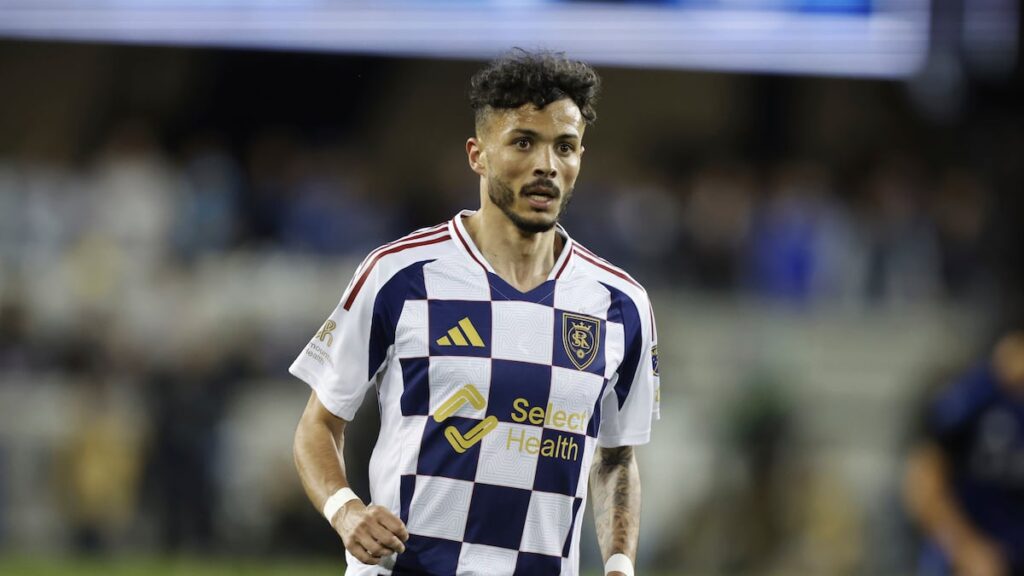 Real Salt Lake gets fast start in win over Houston