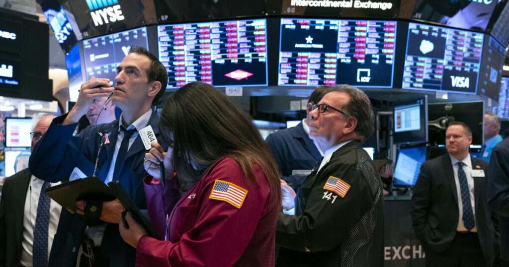 Stock market today: Wall Street closes higher, snapping a 4-week losing streak