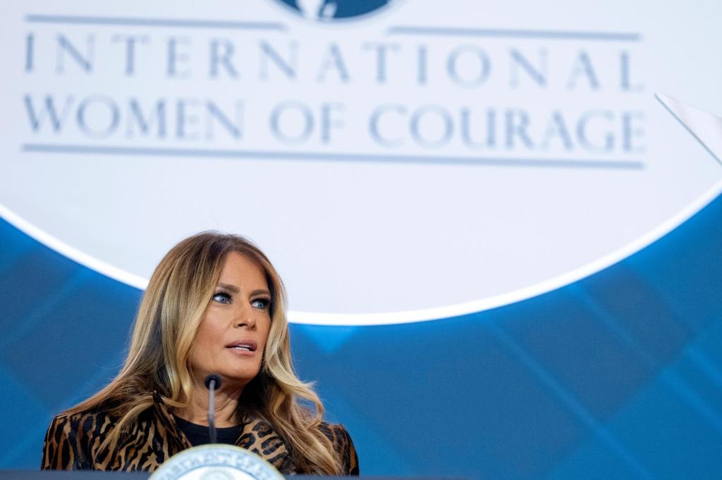 Melania Trump honors women from around the world for bravery