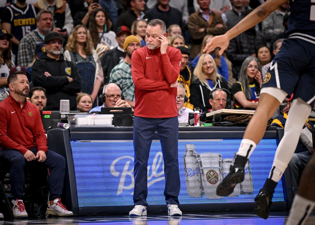 Nuggets rest Jokic, entire starting lineup in loss to Spurs