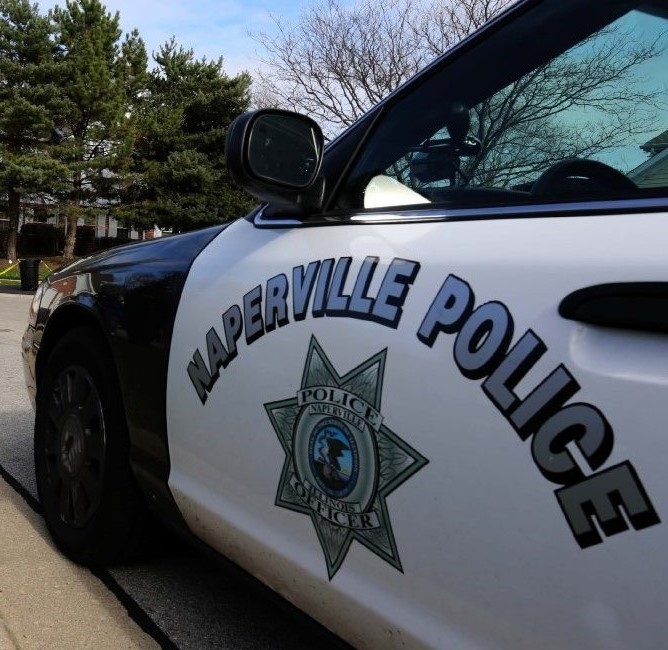 Neuqua Valley HS teacher charged with having sexual contact with student, Naperville police say – Chicago Tribune