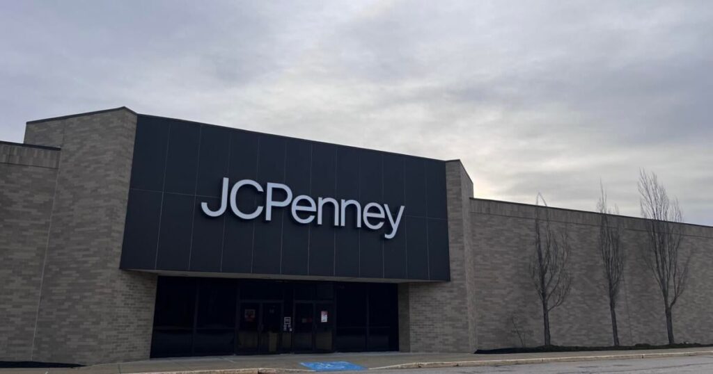 Torrington Properties to develop Fox Run Mall Into mixed-use space