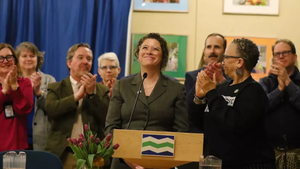 In Annual Address, Mayor Reflects on 'Resilient' Burlington