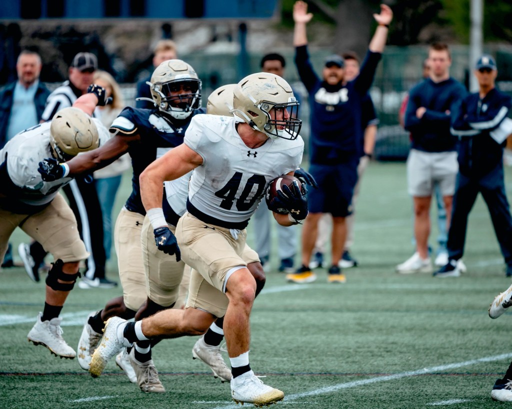 Victor Listorti earns Admiral Mack Award as most improved Navy football player