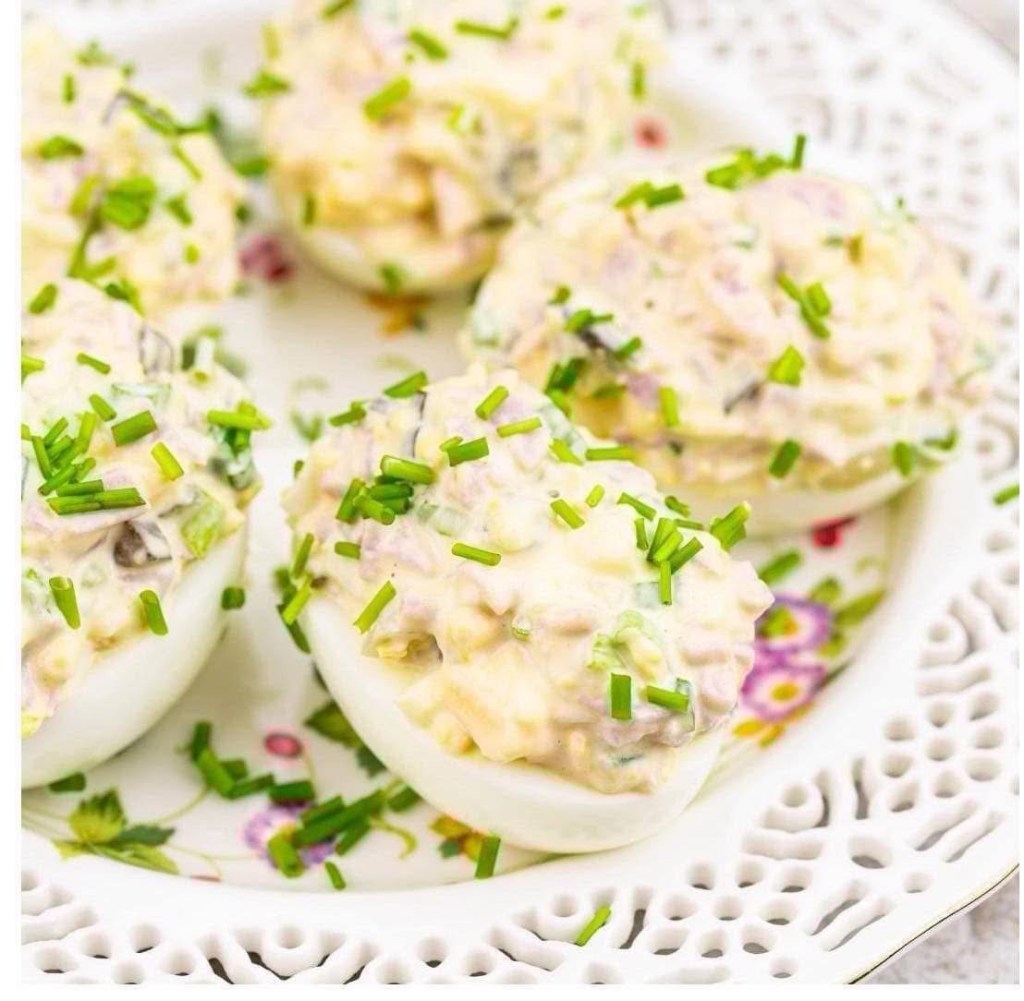 Polish deviled eggs are delectable with a green ingredient twist