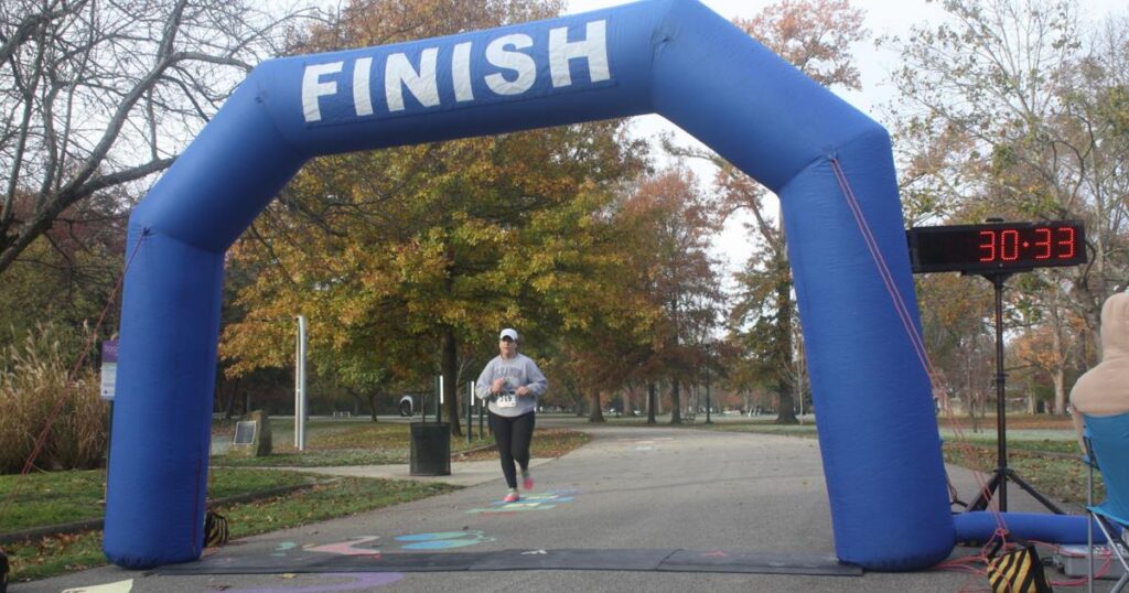 'Bolt for Books' race to benefit Cabell library, literacy program