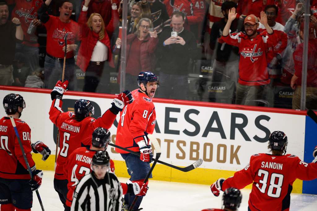 Ovechkin scores 1st playoff OT goal; Caps beat Canadians, 3-2
