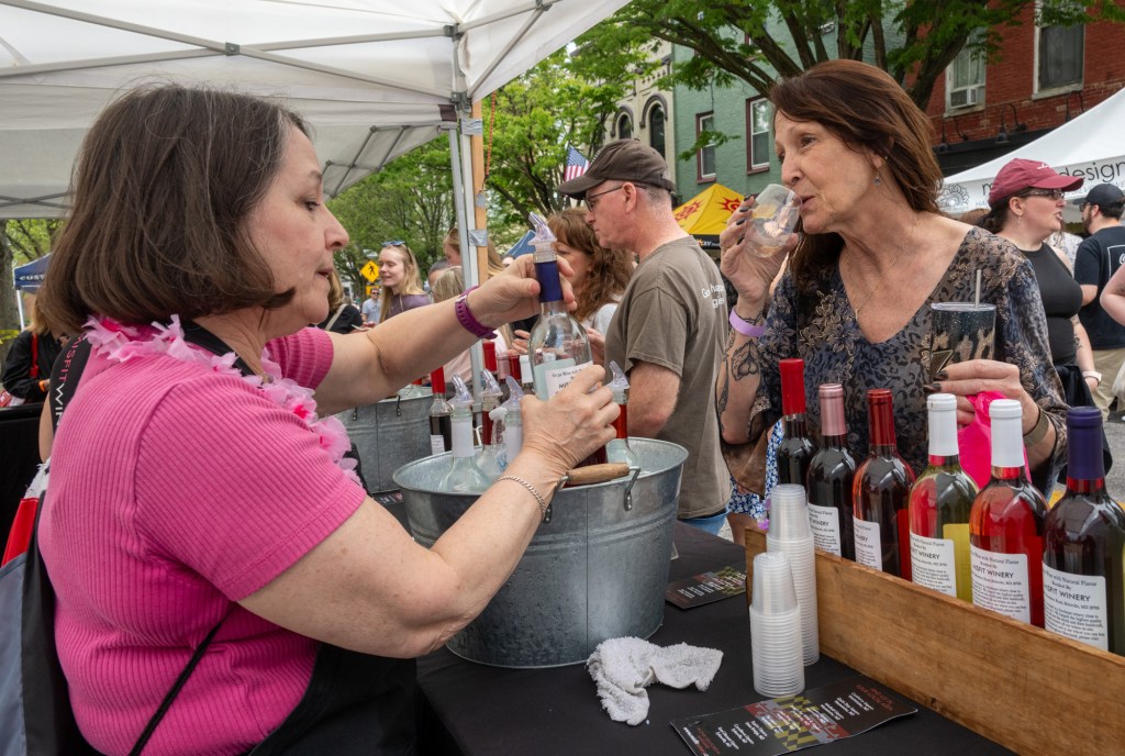 2025 Westminster Wine Stroll | PHOTOS – Baltimore Sun