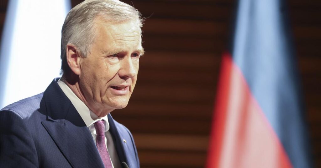 At Buchenwald liberation 80th anniversary, ex-German president warns of far right