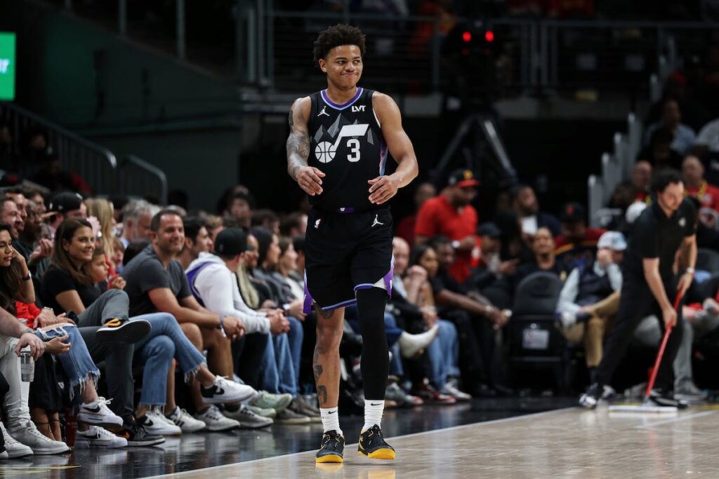 Jazz give up 140 points for 3rd consecutive game, lose to Hawks