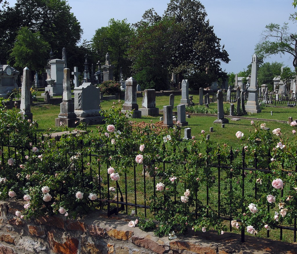 Mount Holly Cemetery Spring Picnic Returns to Historic Grounds