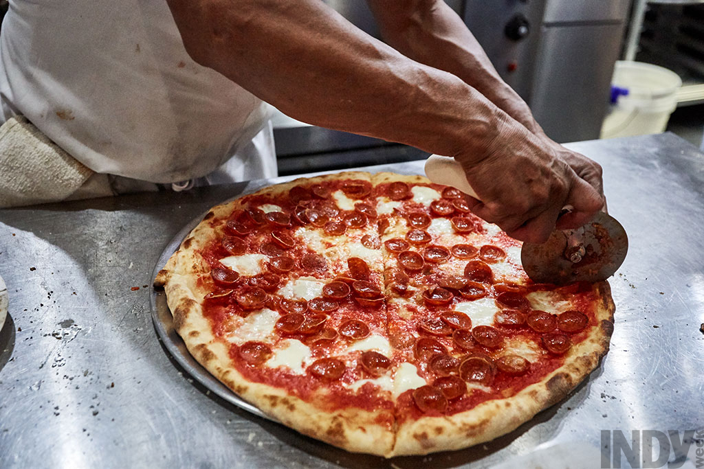 Oakwood Pizza Box to Open Takeout Location