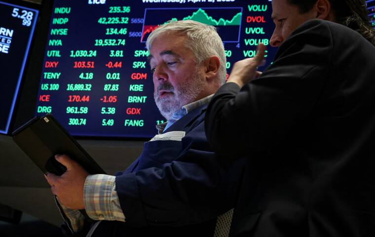 Recession fears send Dow plunging 1,600 points in market selloff