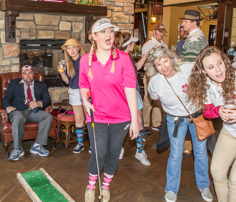 The Putt Putt Pub Crawl is Back to Benefit Achieve Community Alliance