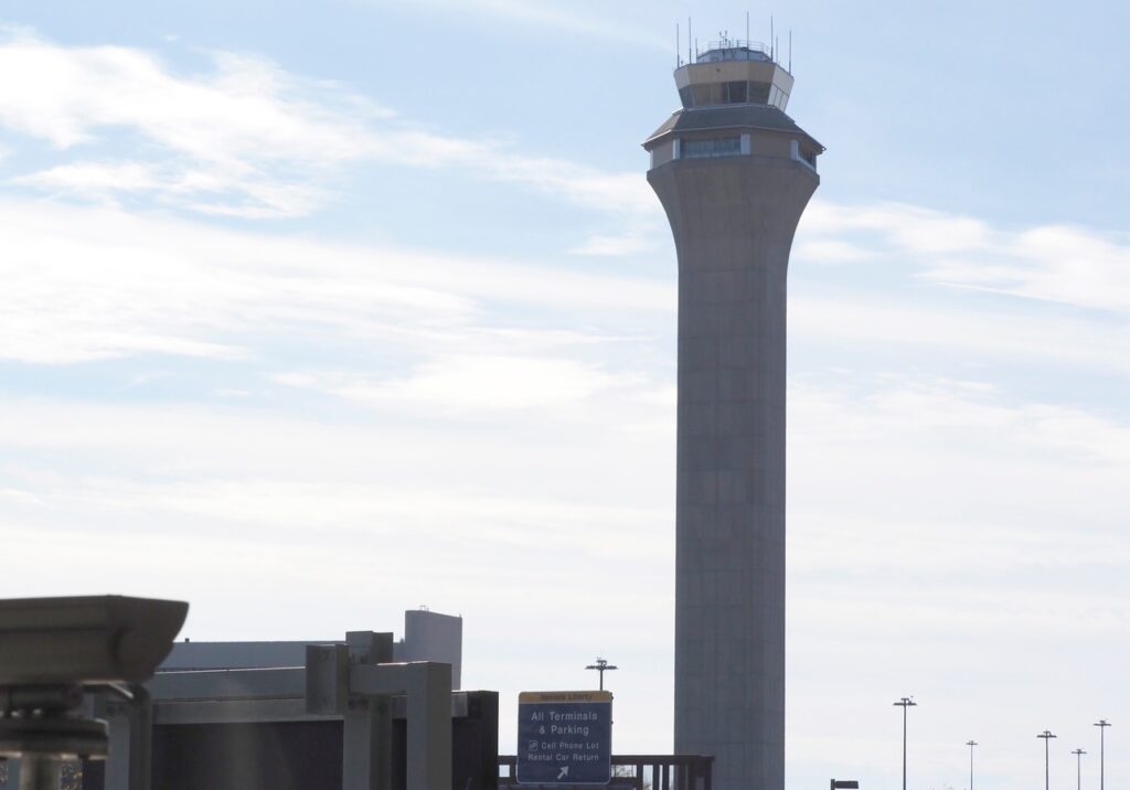 Newark airport radar failure spurs feds to propose overhaul of air traffic control system