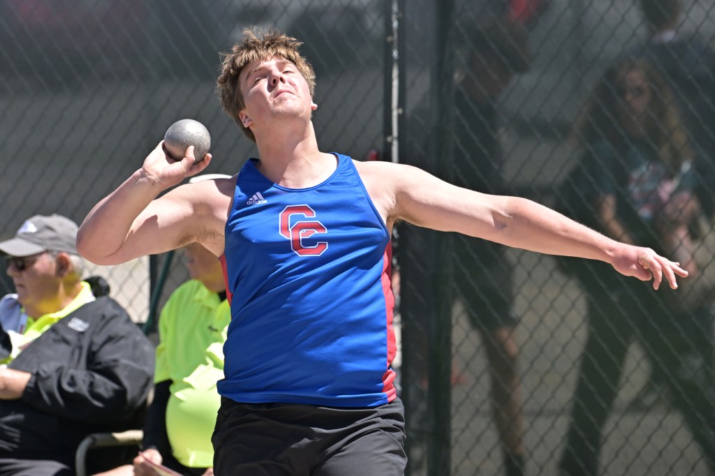 Cherry Creek's Soren Shinofield, Utah football commit, wins shot put